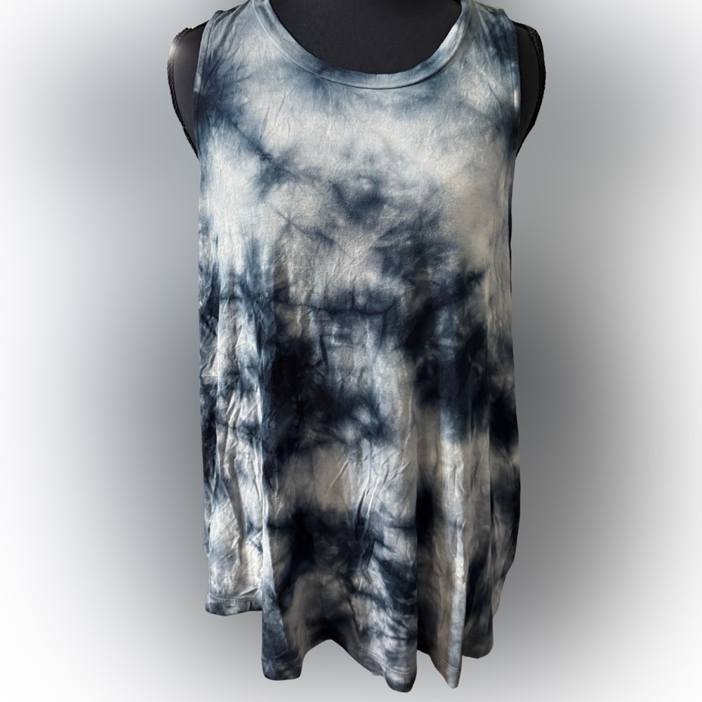 American Eagle Outfitters Soft & Sexy‎ Tank in Black and Gray